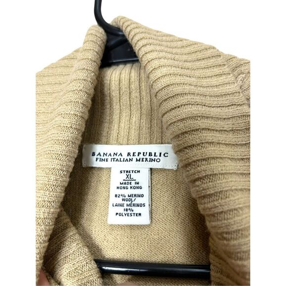 Vintage Banana Republic Fine Italian Merino Wool Blend Tan Turtleneck Sweater Si - Picture 4 of 7